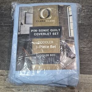 Clara Clark Light Blue Pin-Sonic Toddler Quilt Coverlet Set